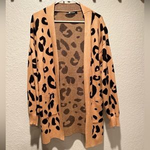 Cardigan (Medium) - like new condition